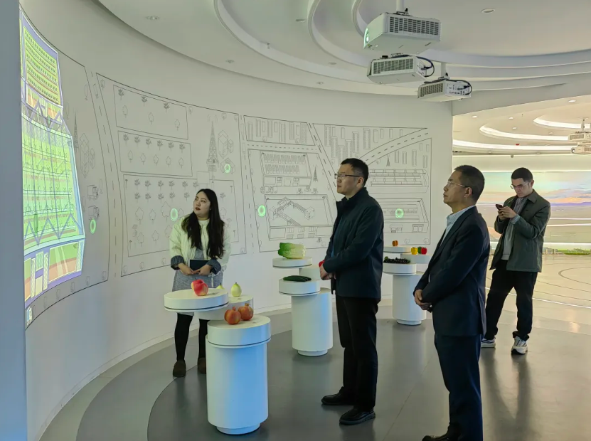 金水区农业农村局领导莅临云飞科技参观调研